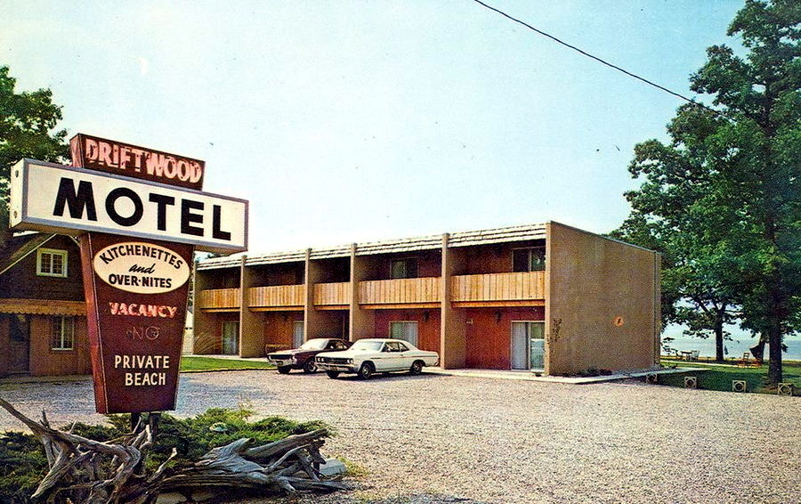 Driftwood Motel - Vintage Postcard (newer photo)